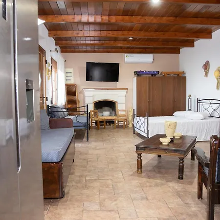 Nick And Bill's Family House Leros * Vromolithos