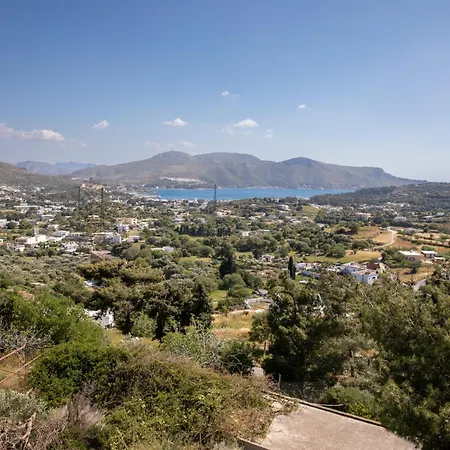 Nick And Bill's Family House Leros Holiday home Vromolithos