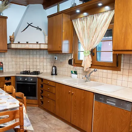 Nick And Bill's Family House Leros